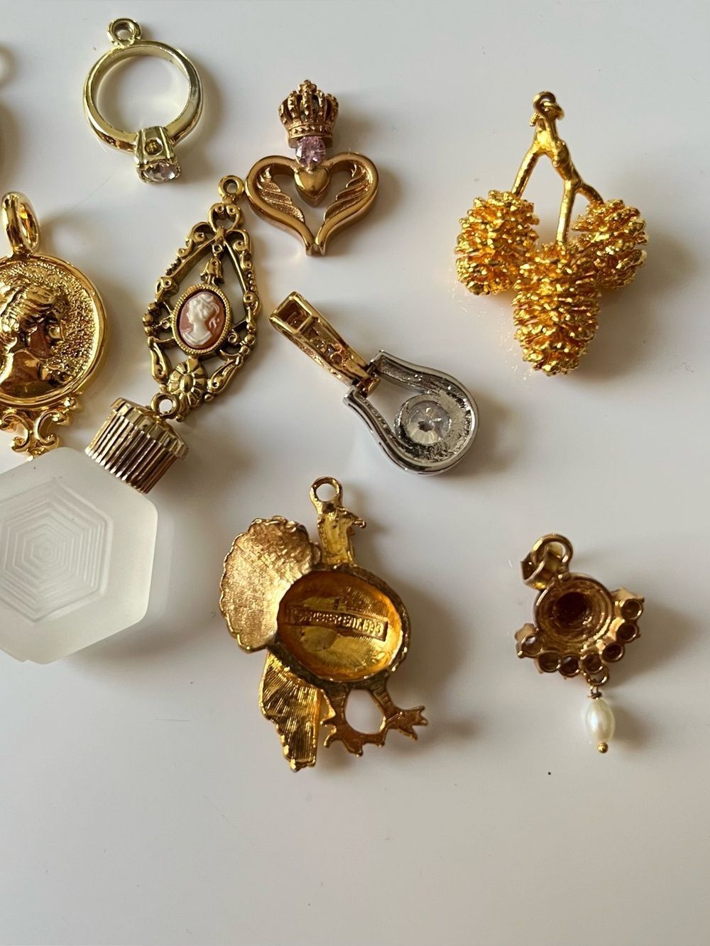 Charms & Pendants Lot - Picture 4 of 4